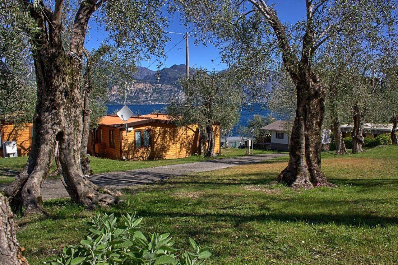 Monja Camping Village Brenzone sul Garda Exterior foto