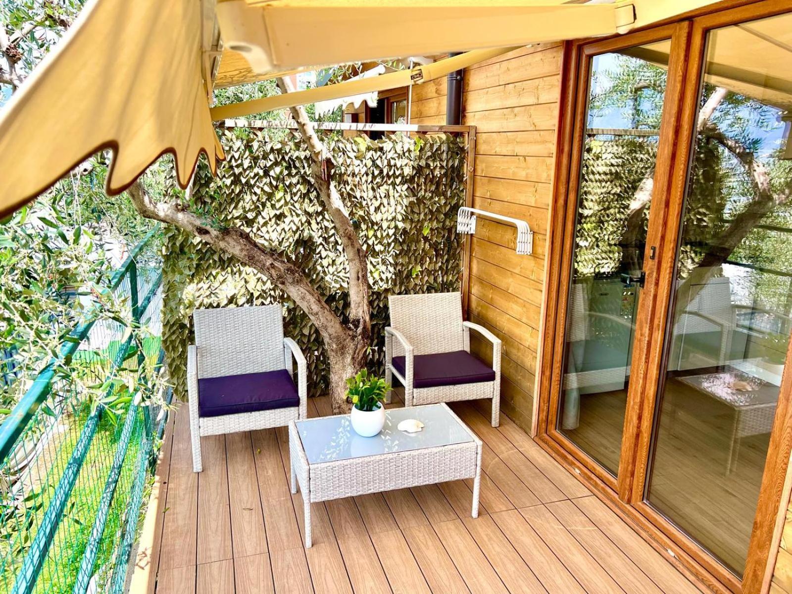 Monja Camping Village Brenzone sul Garda Exterior foto