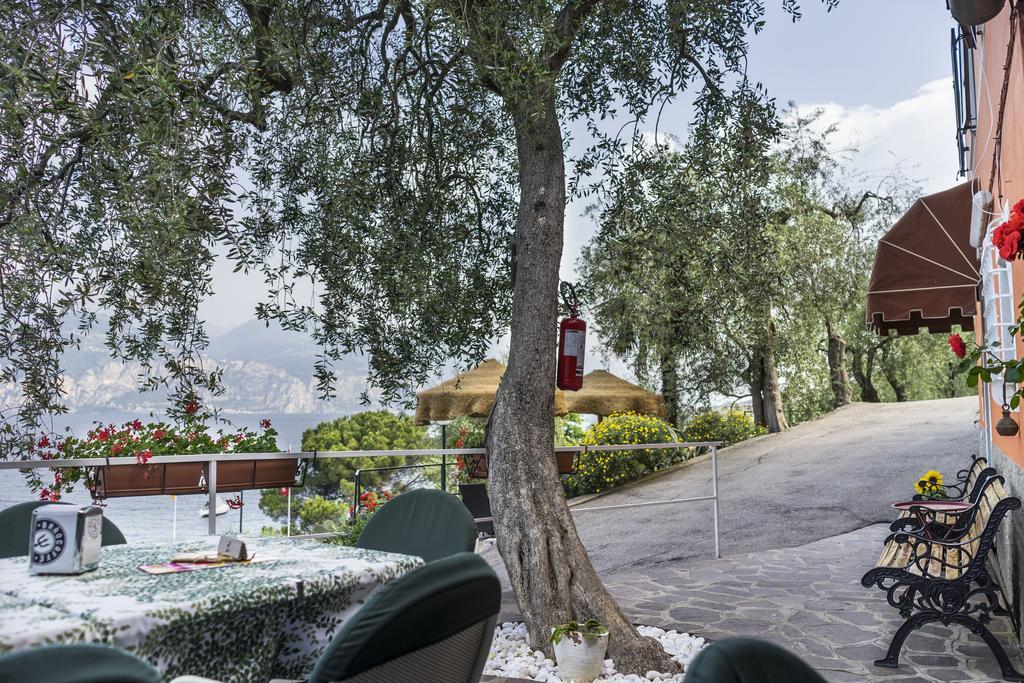 Monja Camping Village Brenzone sul Garda Exterior foto